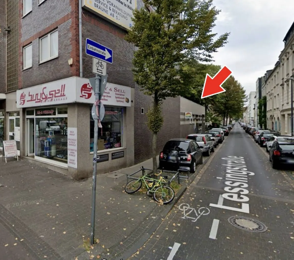 Zugang zur Eventlocation an der Lessingstraße, Ecke Venloer Straße in Köln-Ehrenfeld